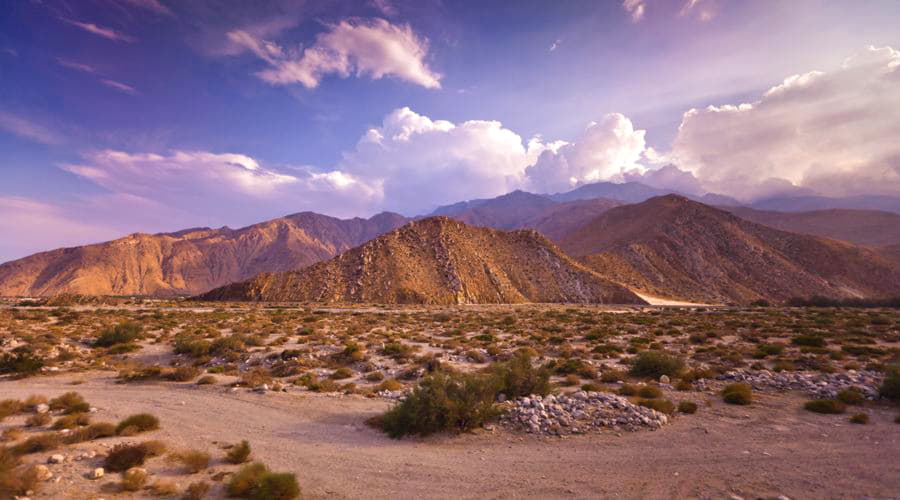 Nejlepší nabídky pronájmu aut v Palm Desert